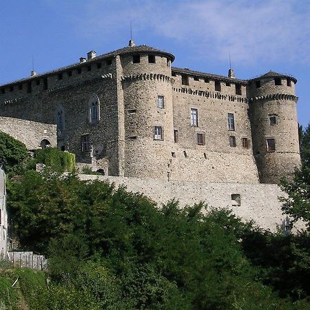 Castello Di Compiano Hotel Relais Museum 외부 사진