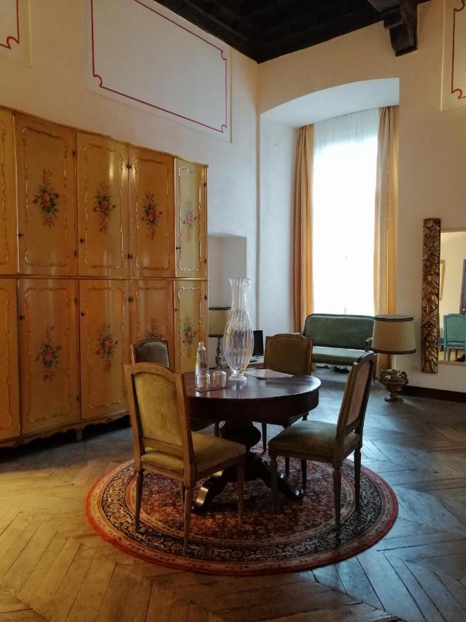 Castello Di Compiano Hotel Relais Museum 외부 사진