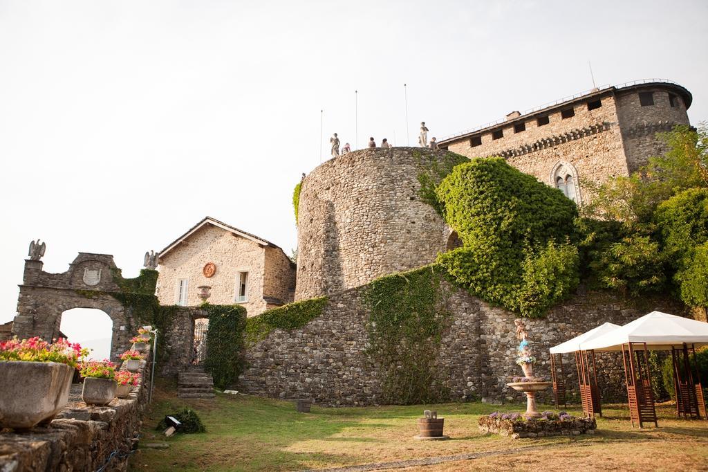 Castello Di Compiano Hotel Relais Museum 외부 사진